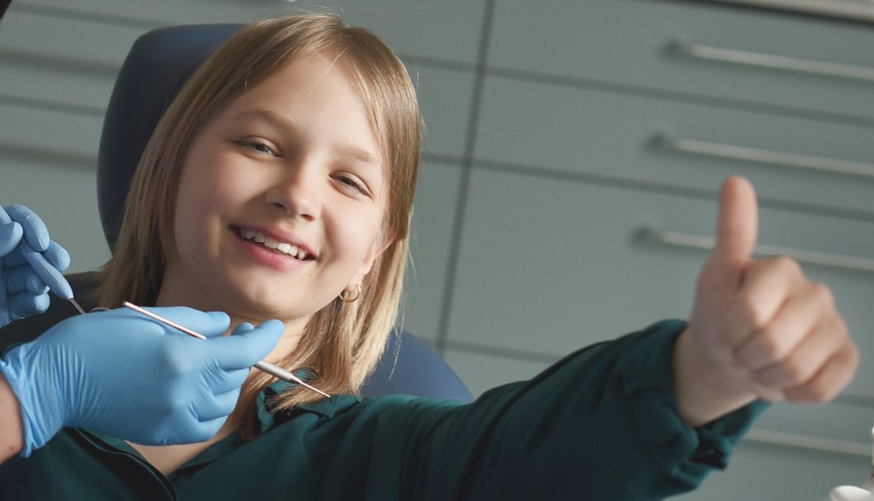Vaikų dantų gydymas su odontologe Irena Zykuviene